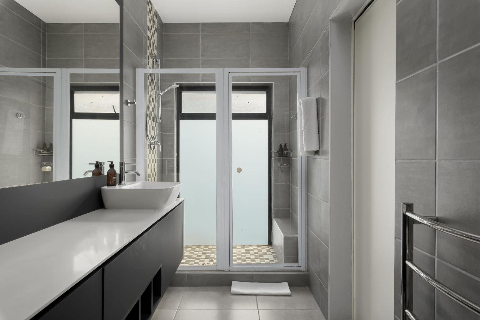 Apartment 3 Bickley Terrace *